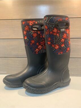 Bogs Womens Mesa Super Flowers Boot Black Red Sz 6 Waterproof Casual Outdoor